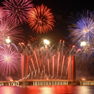 Feux d'artifice sur le Lot