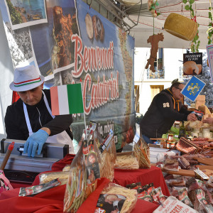 Marché gourmand italien