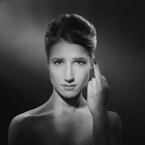 Marie s'infiltre