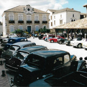 Rassemblement de véhicules de collection