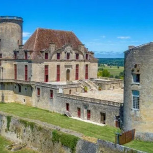 Vacances d'été au Château de Duras